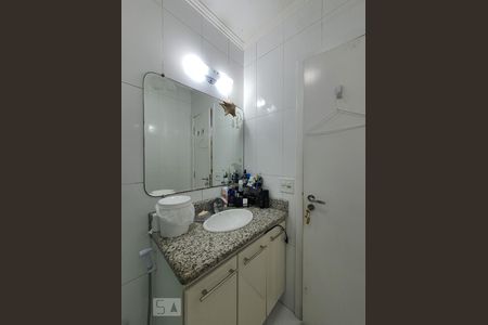 Banheiro de casa de condomínio à venda com 3 quartos, 105m² em Jardim Previdência, São Paulo