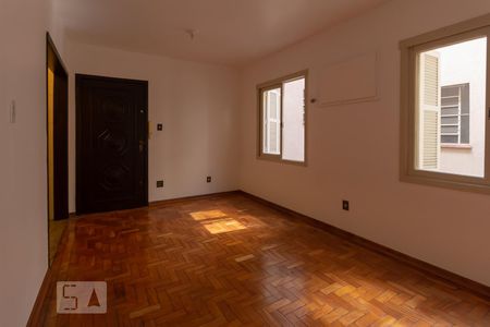 sala de kitnet/studio para alugar com 1 quarto, 26m² em Independência, Porto Alegre