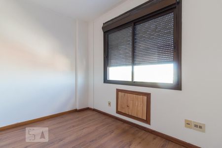 Dormitório de apartamento à venda com 2 quartos, 70m² em Cristo Redentor, Porto Alegre