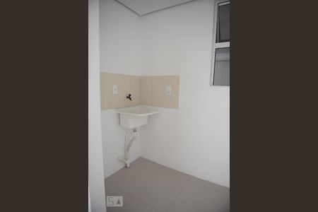 Apartamento à venda com 2 quartos, 52m² em Olaria, Canoas