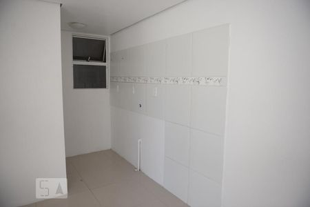 Apartamento à venda com 2 quartos, 52m² em Olaria, Canoas