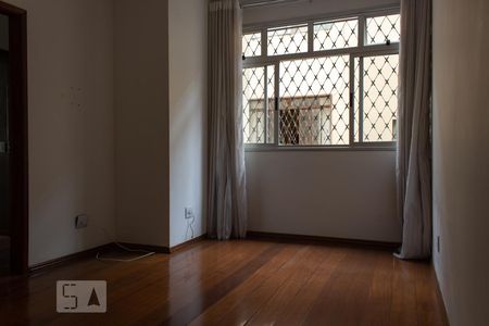 Sala de apartamento para alugar com 2 quartos, 60m² em Silveira, Belo Horizonte