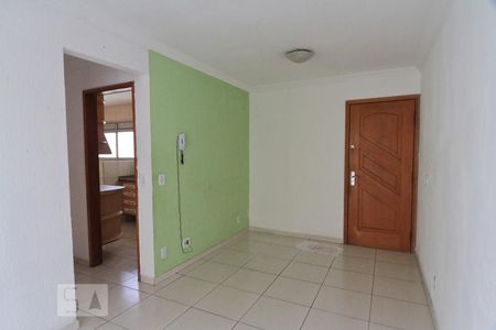Sala de apartamento à venda com 2 quartos, 58m² em Vila Dionisia, São Paulo