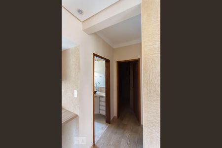 Corredor de apartamento à venda com 2 quartos, 60m² em Jardim Proença, Campinas