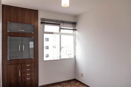 Sala 2 de apartamento para alugar com 2 quartos, 80m² em Alto Barroca, Belo Horizonte