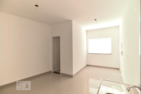 Sala e cozinha de kitnet/studio para alugar com 1 quarto, 32m² em Vila Matilde, São Paulo