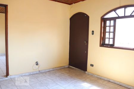 Sala de casa à venda com 1 quarto, 40m² em Vila Guaraciaba, Santo André