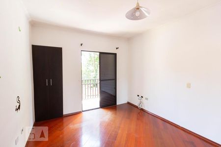 Quarto de casa para alugar com 3 quartos, 350m² em Parque Sao Domingos, São Paulo