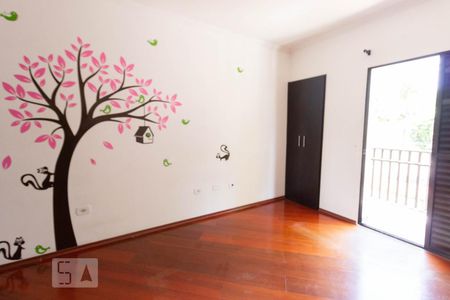 Quarto de casa para alugar com 3 quartos, 350m² em Parque Sao Domingos, São Paulo