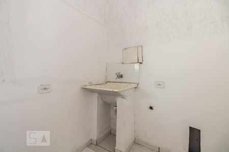 Área de serviço  de casa para alugar com 2 quartos, 65m² em Vila Carrão, São Paulo