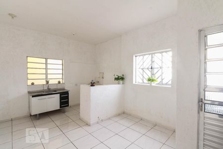 Sala  de casa para alugar com 2 quartos, 65m² em Vila Carrão, São Paulo