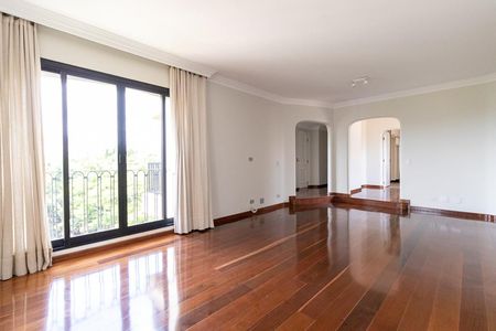 Apartamento para alugar com 195m², 3 quartos e 3 vagasSala