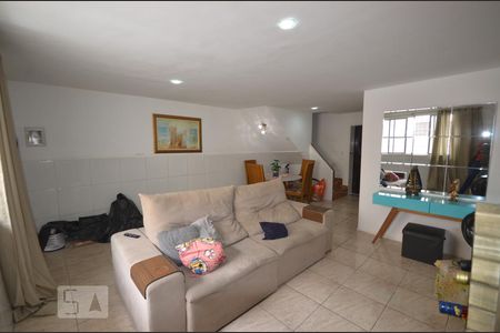 Sala de casa de condomínio para alugar com 3 quartos, 200m² em Cidade Nova, Rio de Janeiro