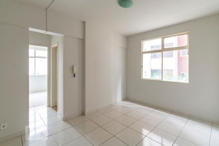 Apartamento para alugar com 3 quartos, 100m² em Santo Antônio, Belo Horizonte