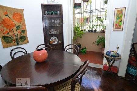 Sala de apartamento à venda com 2 quartos, 85m² em Santa Teresa, Rio de Janeiro