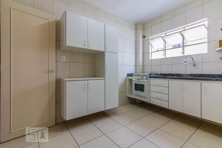 Cozinha de apartamento à venda com 1 quarto, 68m² em Santa Cecília, São Paulo