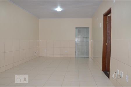 Sala de casa para alugar com 3 quartos, 150m² em Riacho Fundo I, Brasília