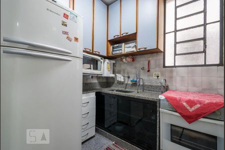 Cozinha de apartamento à venda com 3 quartos, 64m² em Liberdade, Belo Horizonte