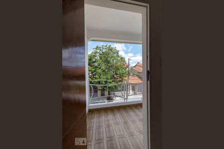 Varanda sala de casa para alugar com 2 quartos, 60m² em Parque Continental I, Guarulhos