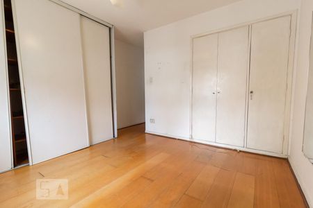 Quarto 3 de casa à venda com 3 quartos, 140m² em Chácara Santo Antônio (zona Sul), São Paulo