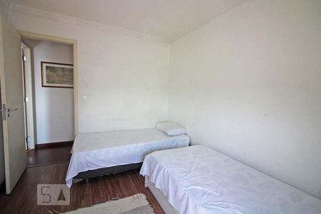 Quarto de apartamento para alugar com 2 quartos, 82m² em Vila Progredior, São Paulo