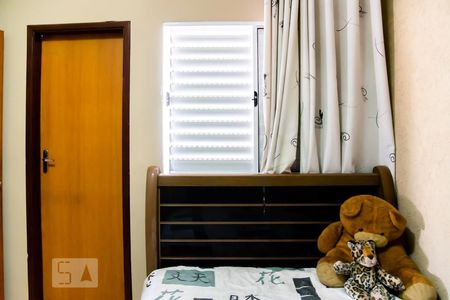 Suite de casa à venda com 3 quartos, 300m² em Vila Regina, São Paulo