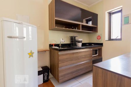 Cozinha de apartamento à venda com 1 quarto, 42m² em Jardim Paulista, São Paulo