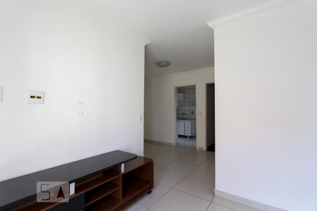 Sala de apartamento à venda com 3 quartos, 76m² em Jardim Ampliação, São Paulo