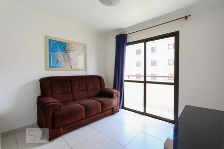 Sala de apartamento à venda com 3 quartos, 76m² em Jardim Ampliação, São Paulo