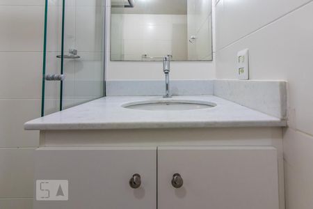 Banheiro de kitnet/studio à venda com 1 quarto, 40m² em Consolação, São Paulo