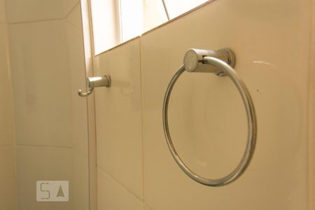 Detalhes do banheiro de apartamento à venda com 2 quartos, 38m² em Vila Progresso, Santo André
