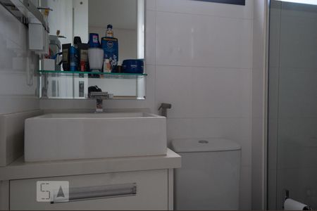 Banheiro da Suíte  de apartamento à venda com 2 quartos, 60m² em Vila Bertioga, São Paulo