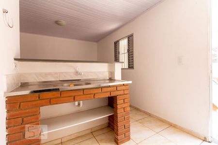 Cozinha de kitnet/studio para alugar com 1 quarto, 20m² em Jardim Bonfiglioli, São Paulo