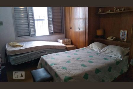 Quarto 1 de casa para alugar com 3 quartos, 230m² em Bom Retiro, São Paulo