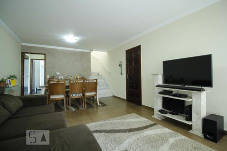 Casa para alugar com 3 quartos, 173m² em Vila Nair, São Paulo
