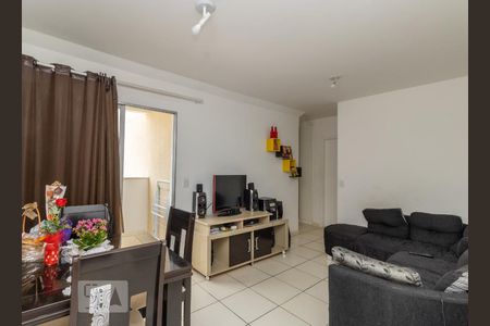 Sala de apartamento para alugar com 2 quartos, 56m² em Jardim Guanabara, Belo Horizonte