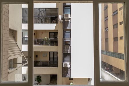 Vista de apartamento para alugar com 1 quarto, 60m² em Aparecida, Santos