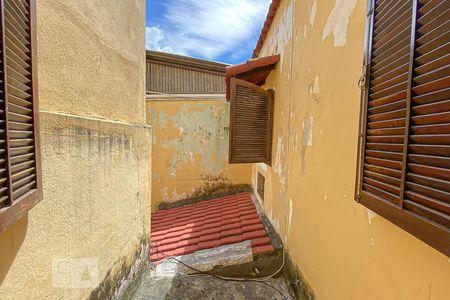 Vista Quarto  de casa para alugar com 1 quarto, 40m² em Olaria, Rio de Janeiro