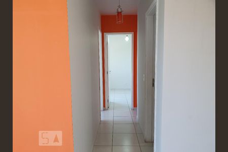 Corredor  de apartamento à venda com 2 quartos, 55m² em Taquara, Rio de Janeiro