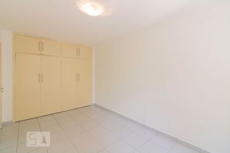 Quarto 1 de apartamento para alugar com 2 quartos, 80m² em Itaim Bibi, São Paulo