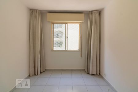 Quarto 1 de apartamento para alugar com 2 quartos, 80m² em Itaim Bibi, São Paulo