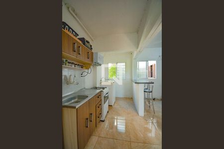 Cozinha de apartamento para alugar com 1 quarto, 44m² em Guajuviras, Canoas