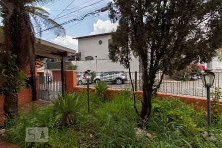 Vista sala de casa à venda com 4 quartos, 300m² em Vila Rosália, Guarulhos