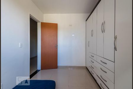 Quarto 2 de apartamento para alugar com 2 quartos, 70m² em Jardim América, Belo Horizonte