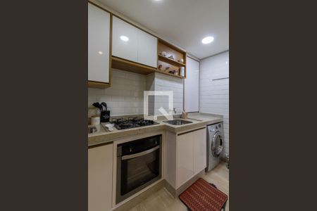 Sala e Cozinha de apartamento à venda com 2 quartos, 40m² em Jardim Helena, São Paulo