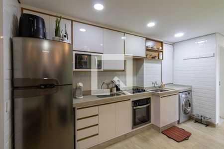 Sala e Cozinha de apartamento à venda com 2 quartos, 40m² em Jardim Helena, São Paulo