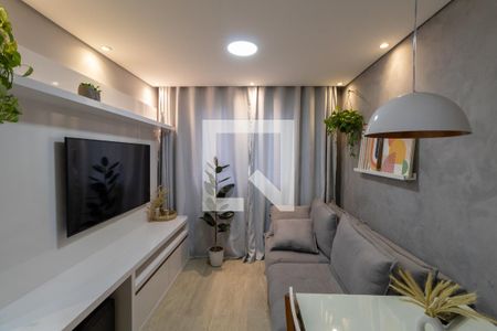 Sala e Cozinha de apartamento à venda com 2 quartos, 40m² em Jardim Helena, São Paulo