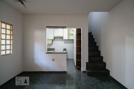 Sala de casa para alugar com 3 quartos, 110m² em Chácara Belenzinho, São Paulo