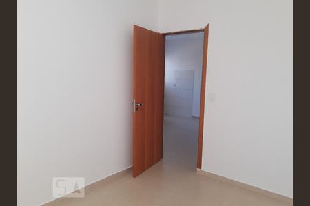 Quarto 2 de apartamento para alugar com 2 quartos, 44m² em Vila Leonor, São Paulo