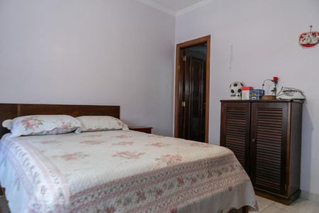 Suíte de apartamento para alugar com 2 quartos, 97m² em Gonzaga, Santos